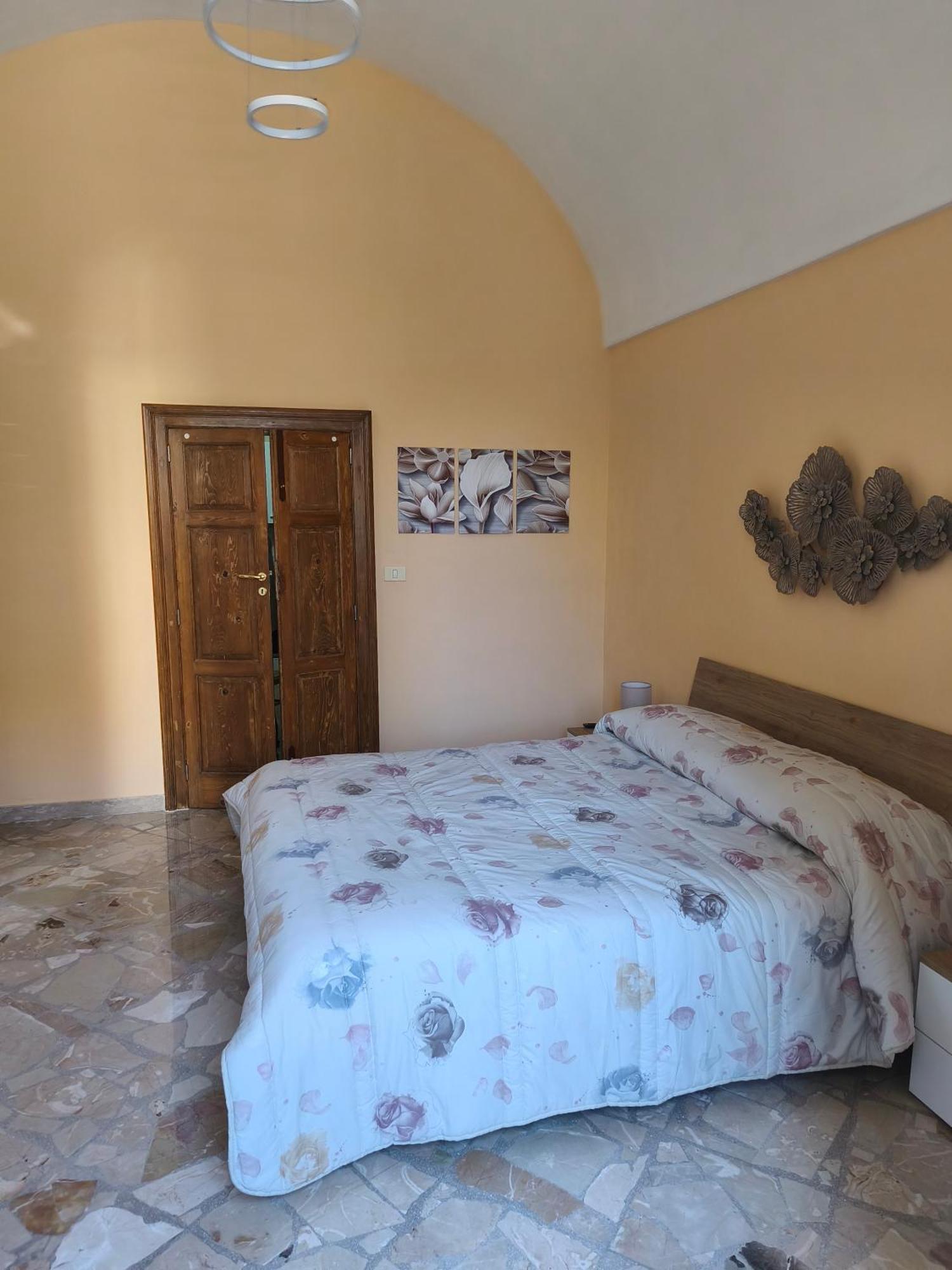 La Coccinella Apartment โมโนโปลี ภายนอก รูปภาพ